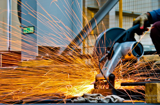 Laser Pipe Cutting vs Traditional Methods: What Canadian Businesses Need to Know