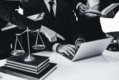 How SEO Services for Lawyers Support Niche Practice Areas