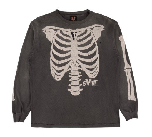 Why Youth Choose Saint Michael Clothing For Trendy Street Style