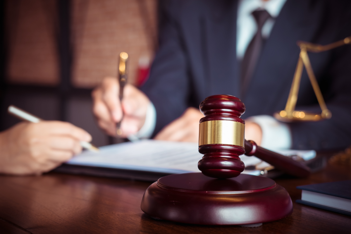 How a Workplace Accident Attorney Can Maximize Compensation