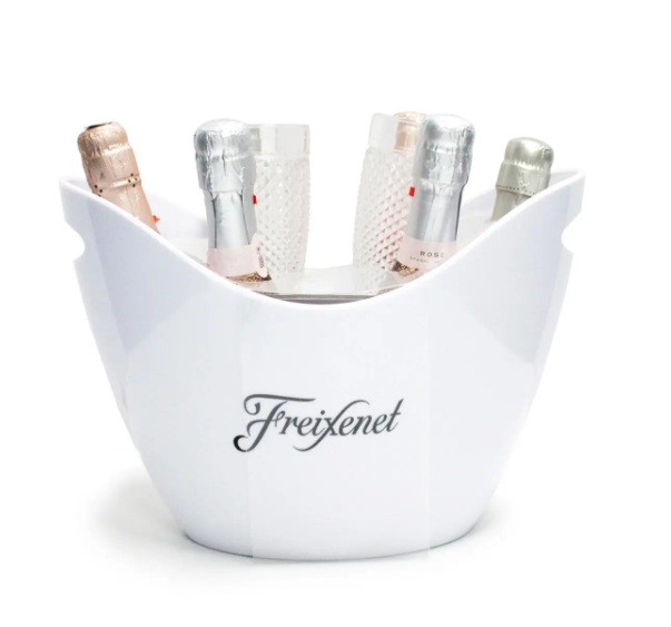 Why a Freixenet Ice Bucket Gift Set Makes an Impressive Choice