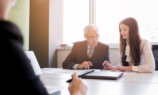 How Arbitration Attorneys Support Businesses Through Complex Legal Disputes